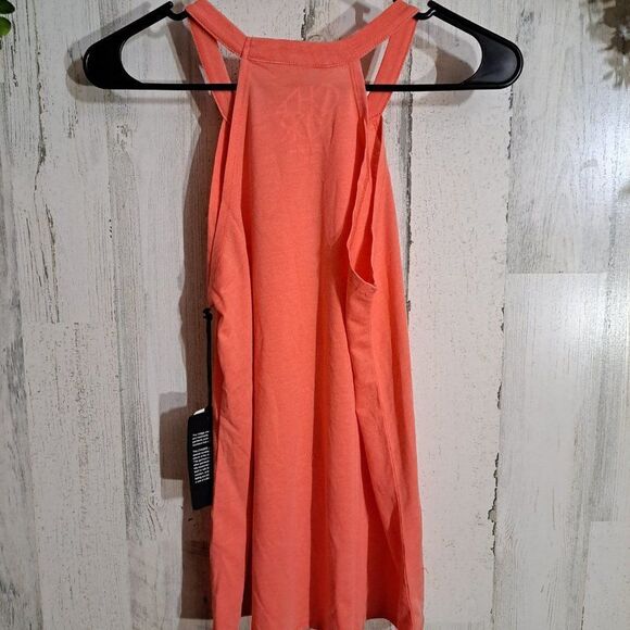 NWT Chaser Tank Top - Picture 3 of 3